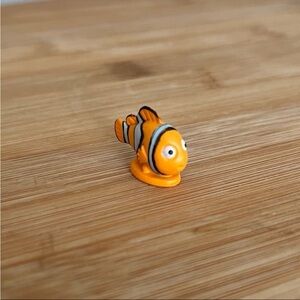 ❄️5/$20 Disney Series 6 Pixar Series Mini Figure - Nemo from Finding Nemo